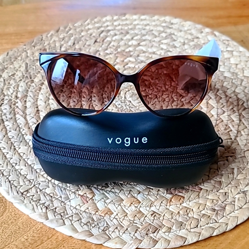 VOGUE Sunglasses